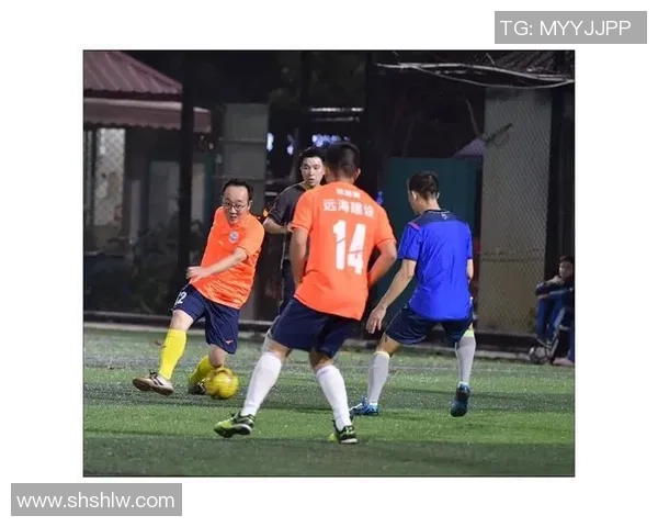 广州足球队的崛起之路：一部关于激情与奋斗的纪实故事